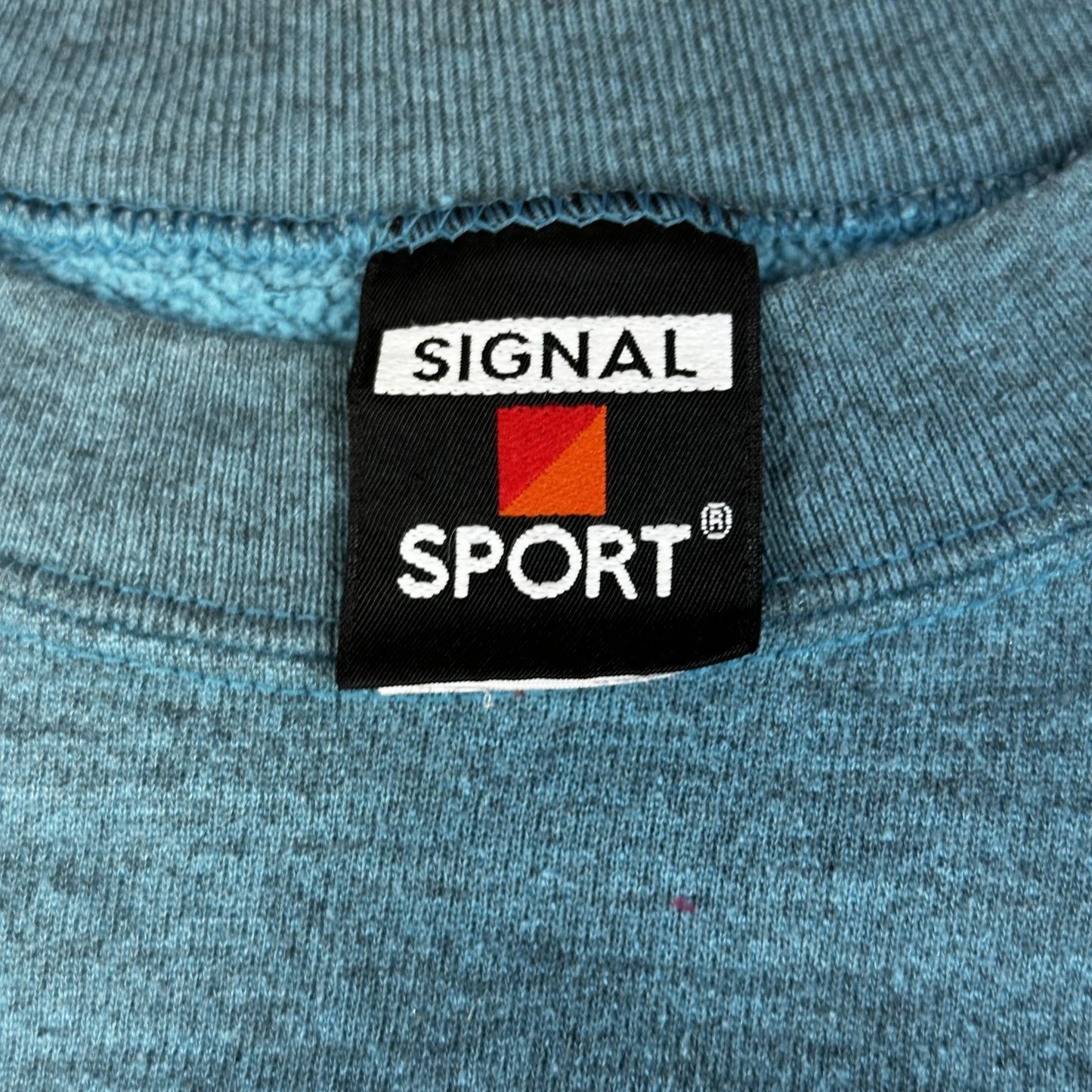 Vintage Signal Sport Alaska Wolf Graphic Sweatshirt Crewneck Blue Unisex L Comfortable Cotton Blend