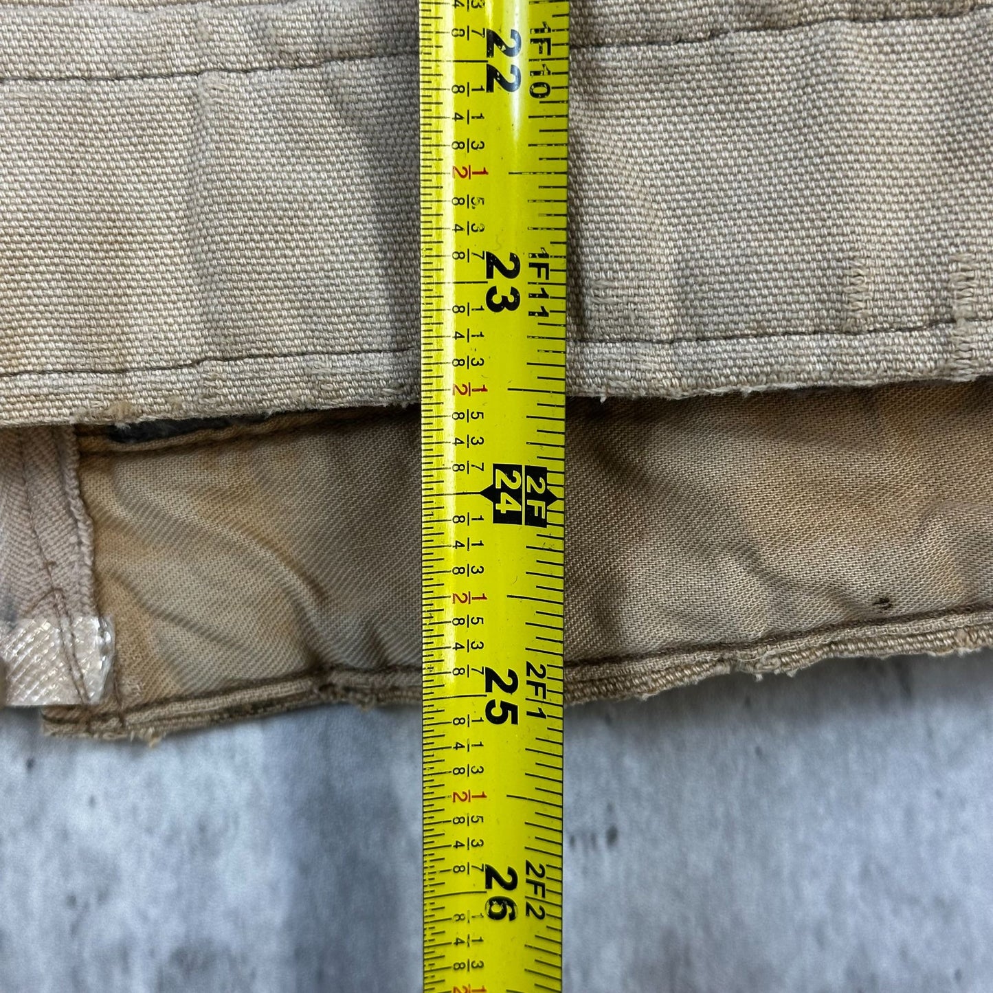 Carhartt Mens Vintage Tan Work Jacket Size 42L Heavy-Duty Cotton Canvas With Zipper & Pockets