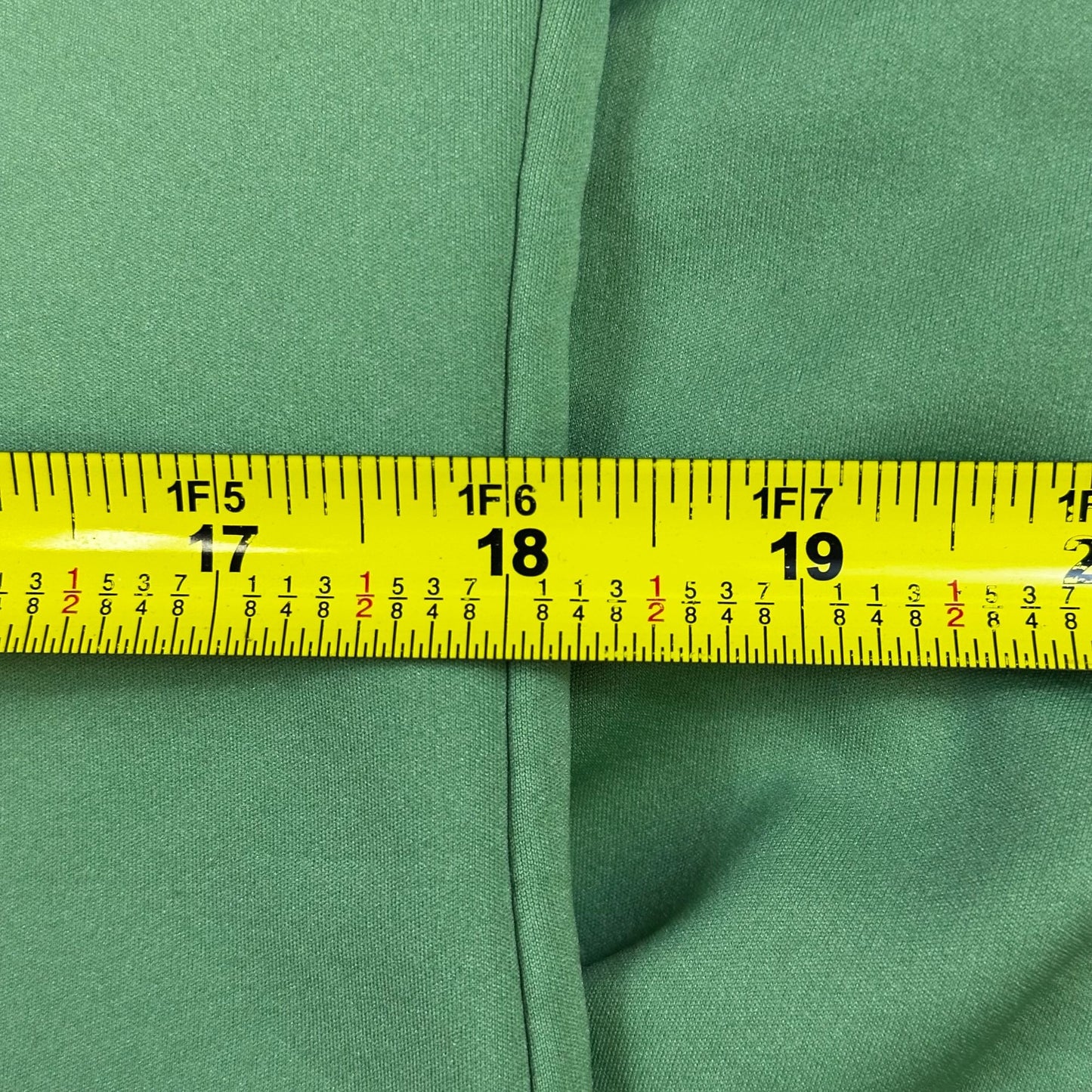 Patagonia Womens S Green Hooded Full-Zip Jacket 100% Polyester Casual Outdoor Wear
