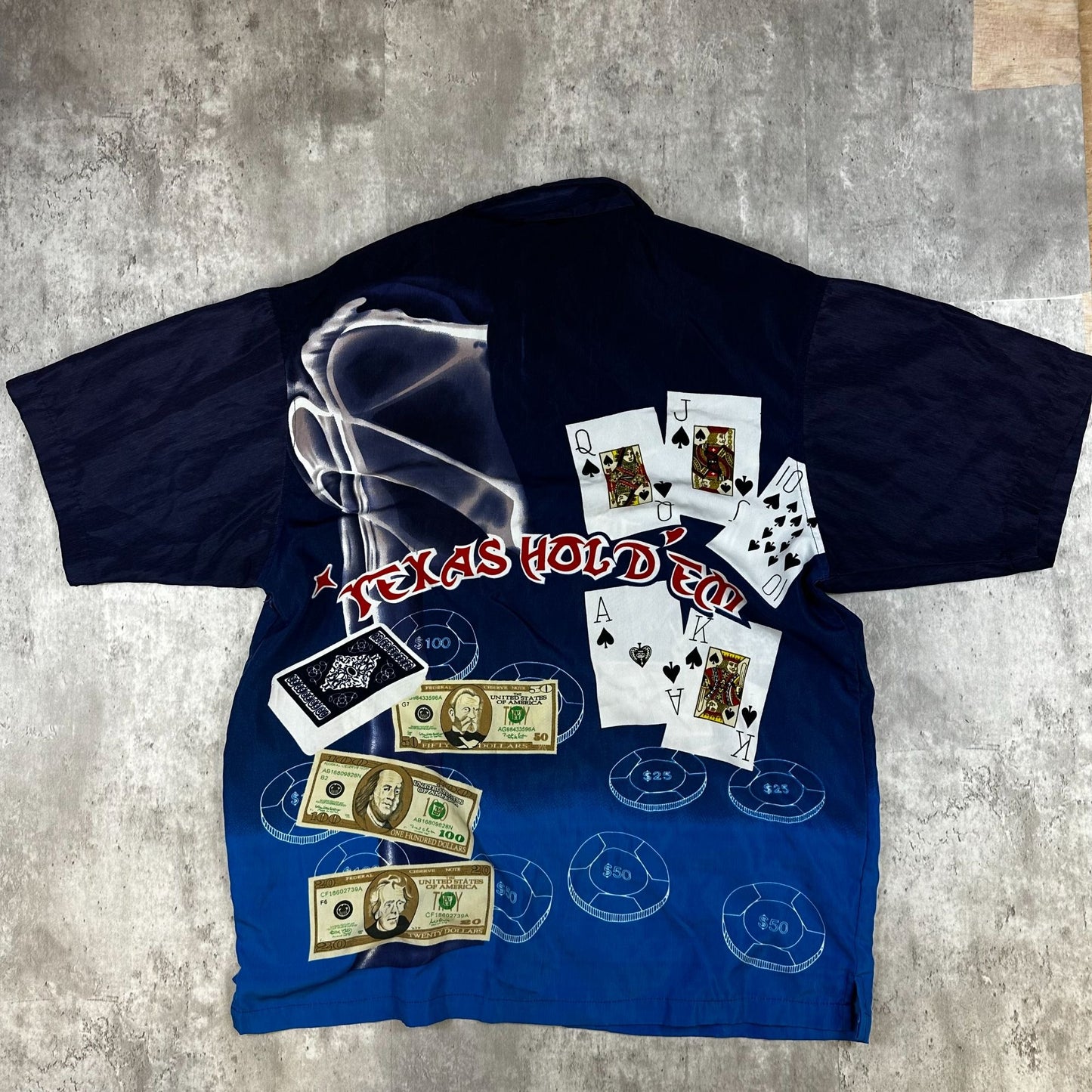 Texas Hold EmThemed Button-Up Shirt Medium J/E/T 100% Polyester Blue & White