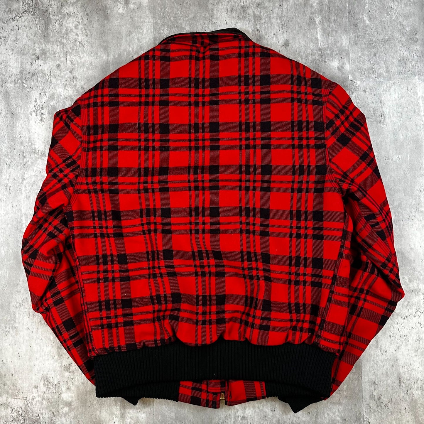 Carhartt Red & Black Plaid Insulated Bomber Jacket Medium