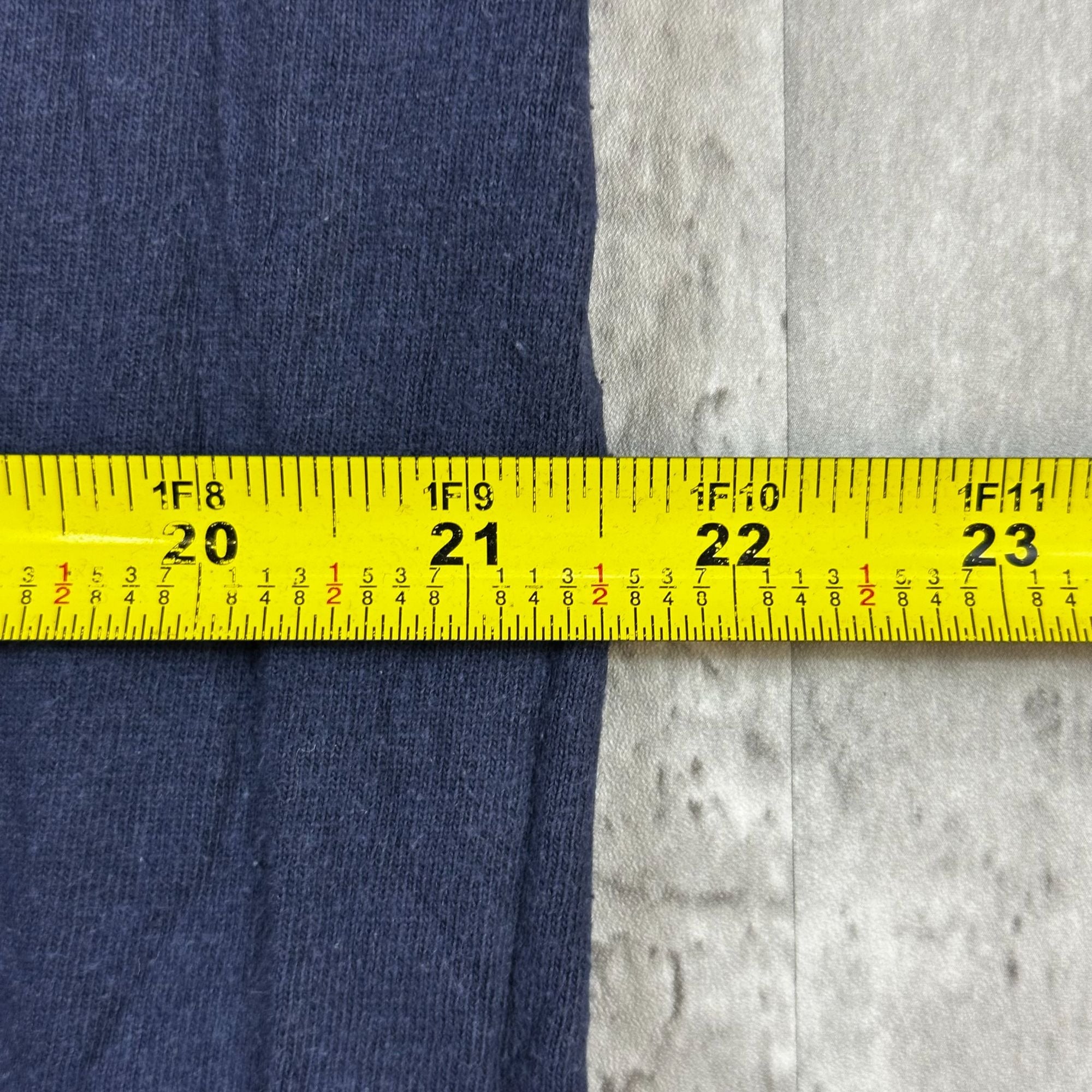 2004 World Series Boston Red Sox Champions Delta Magnum Weight Navy T-Shirt LGG Adult