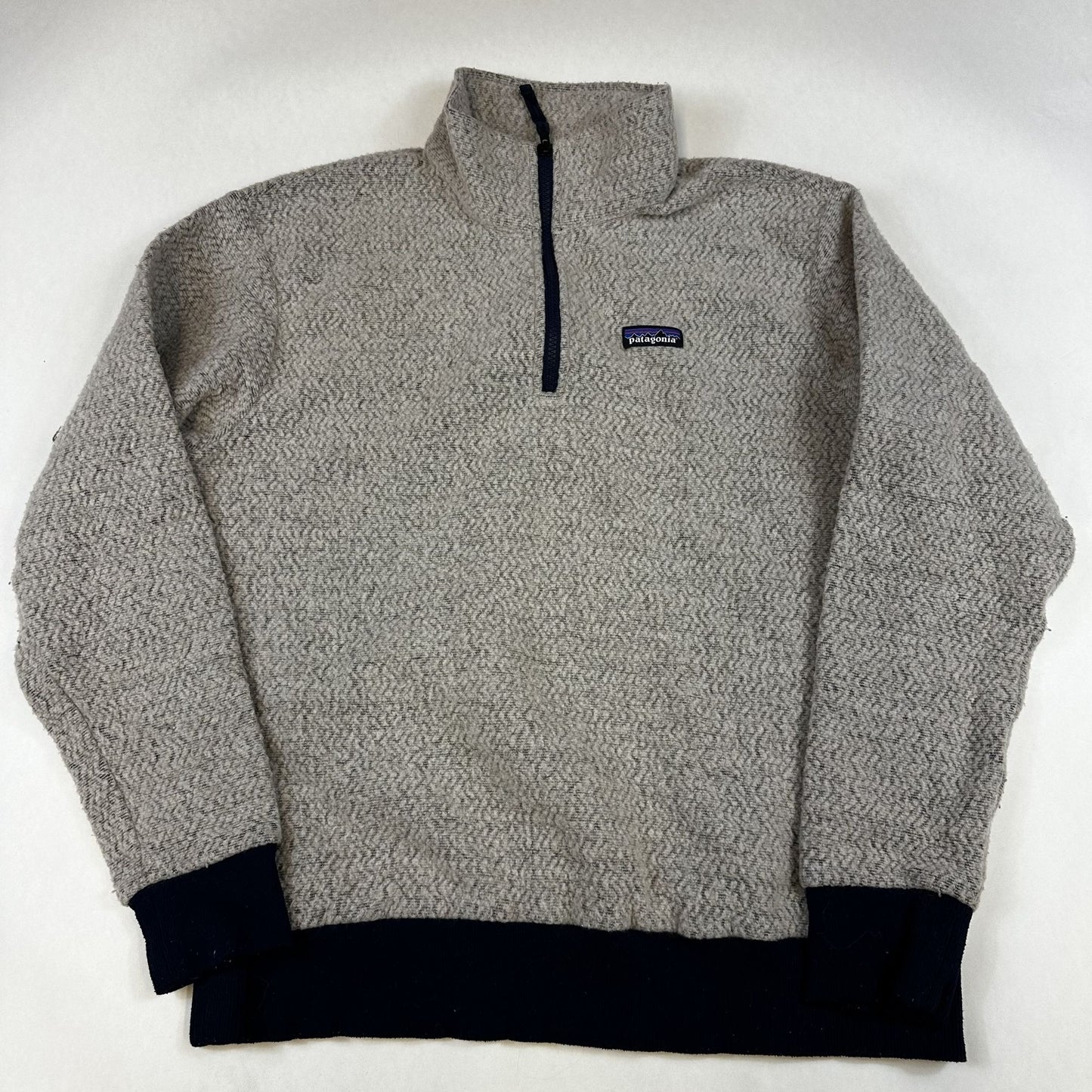 Patagonia Mens L Gray Quarter-Zip Fleece Pullover Sweater Warm & Durable