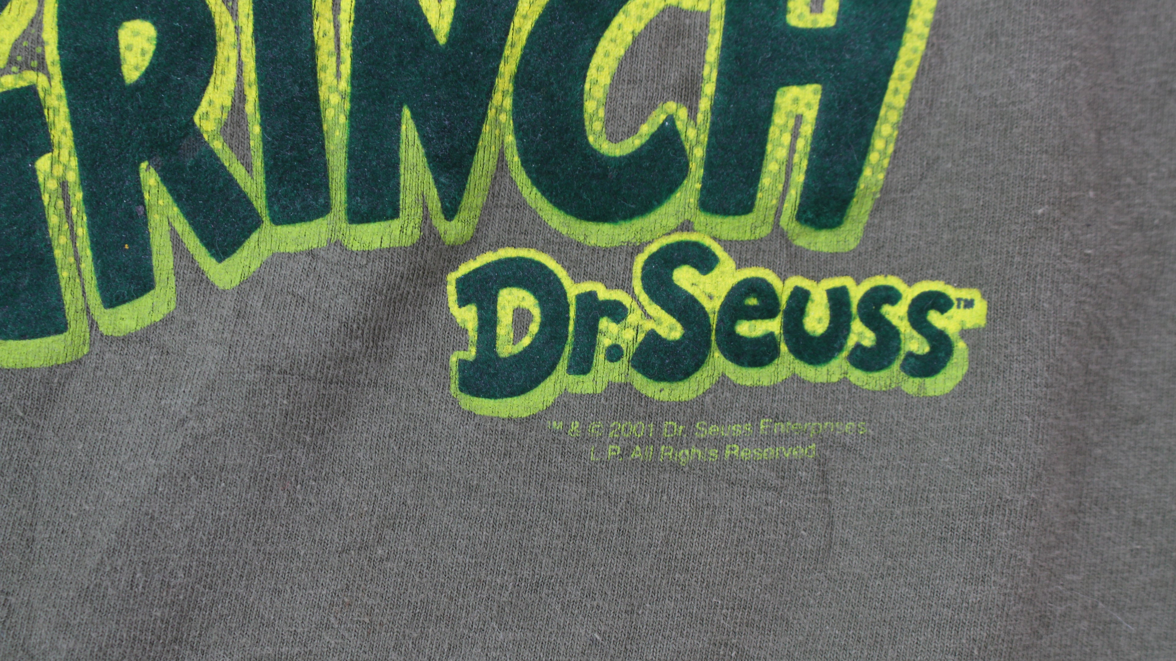 2001 The Grinch shirt