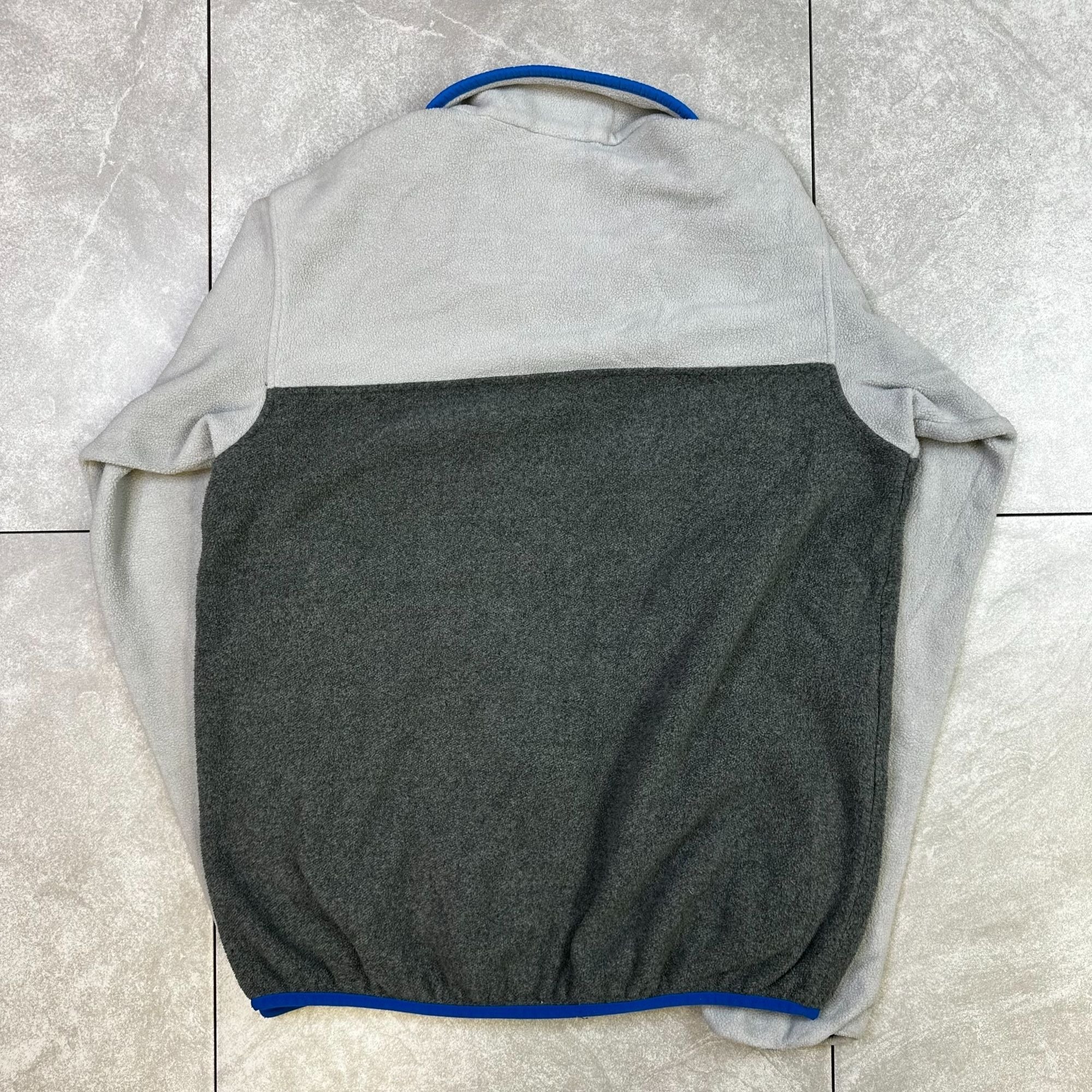 Patagonia Synchilla Womens M Gray & White Full Zip Fleece Jacket With Blue & Pink Accents