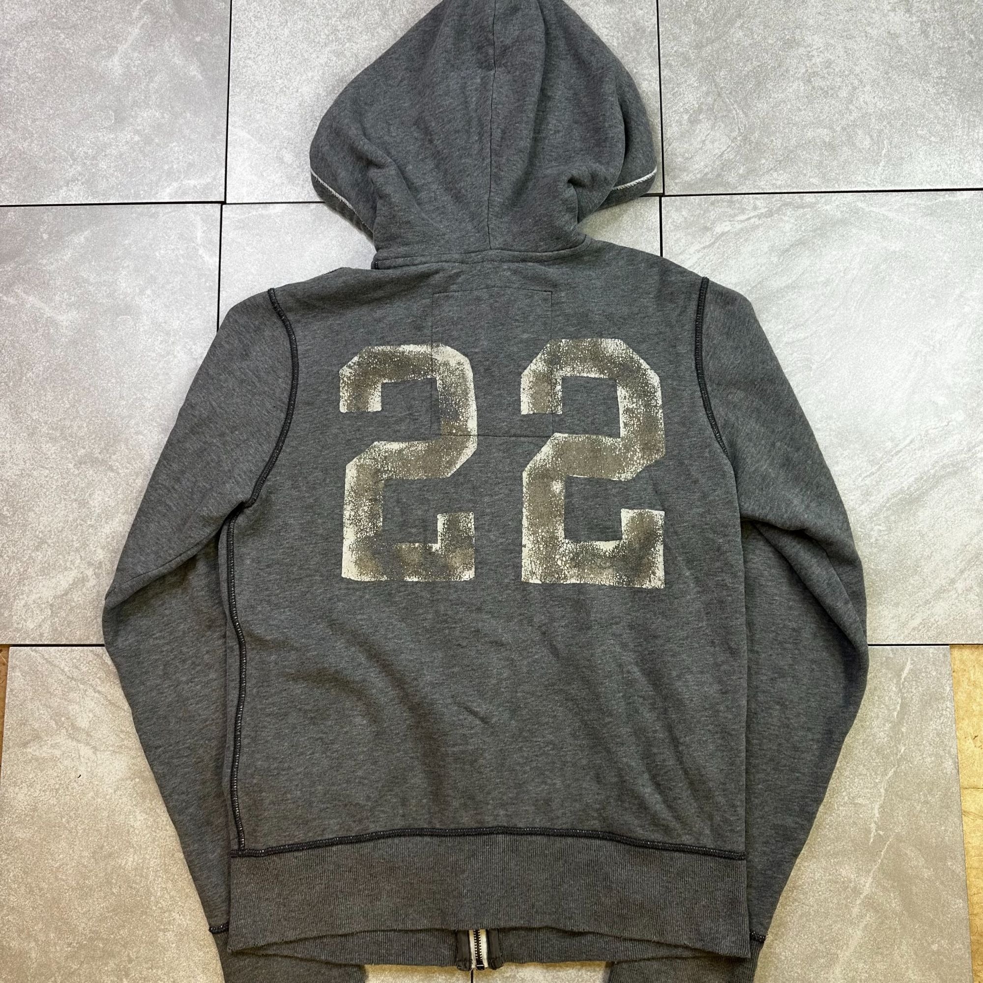Hollister Gray Zip-Up Hoodie With Embroidered Logo Hood & Pockets Size M Cotton Blend Casual Style