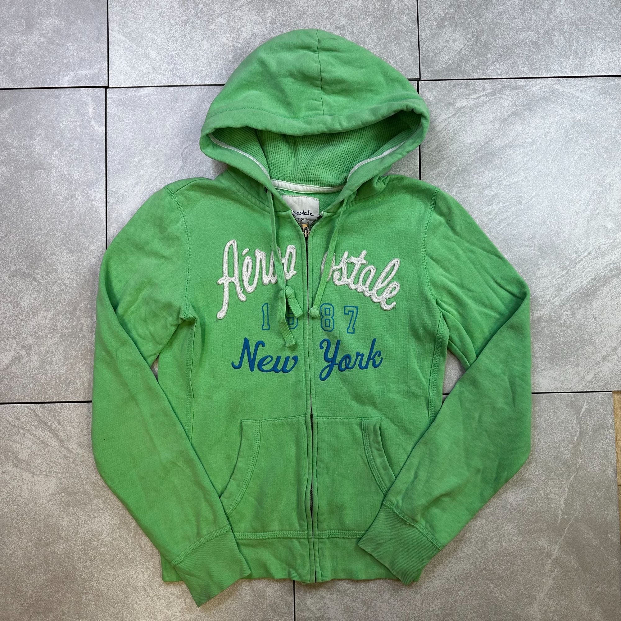 Aeropostale Green Zip-Up Hoodie With New York Graphic Design S/P Cotton/Polyester Blend Casual Wear Hoodie For Women