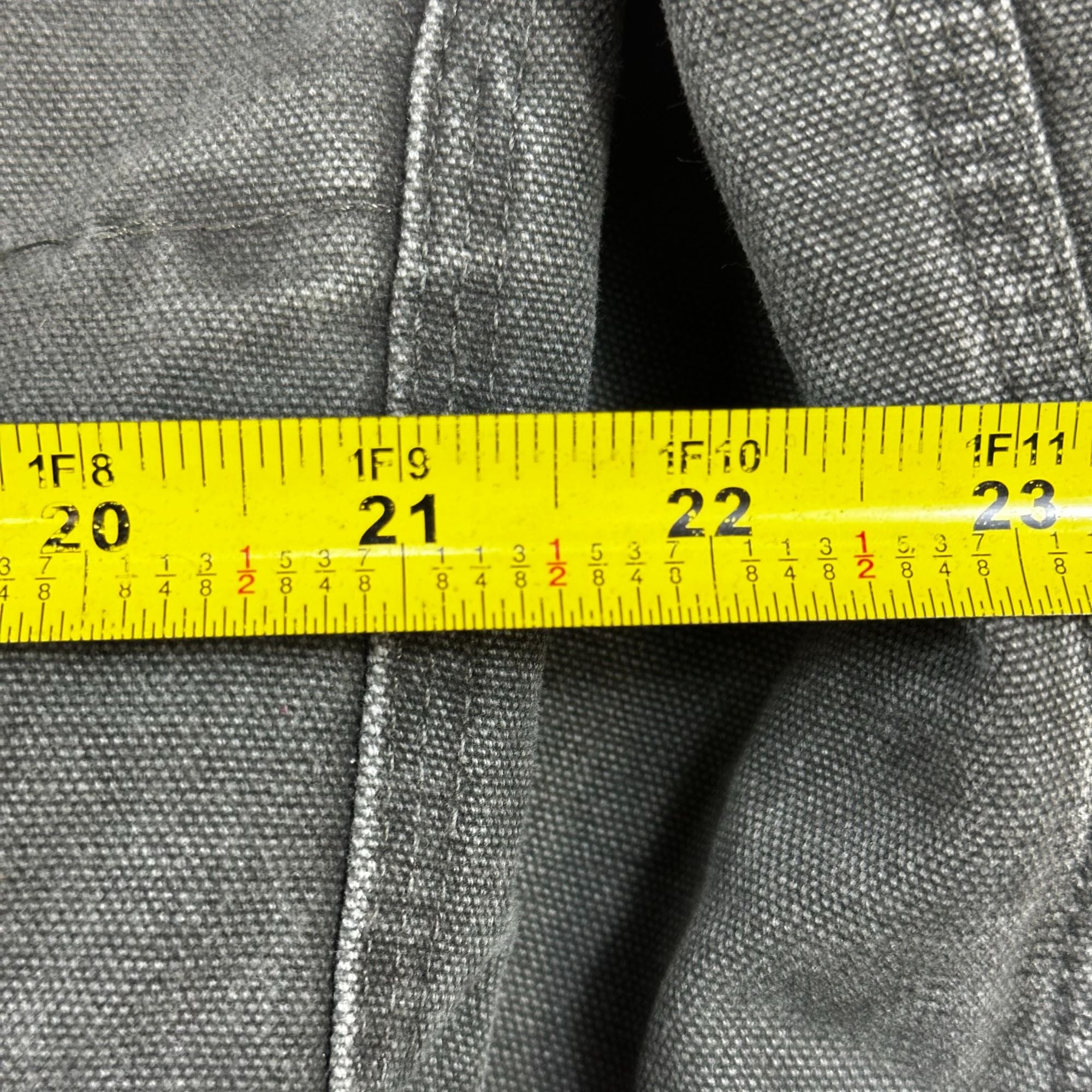 Carhartt Mens Heavyweight Washed Duck Jacket With Corduroy Collar & Paint Marks