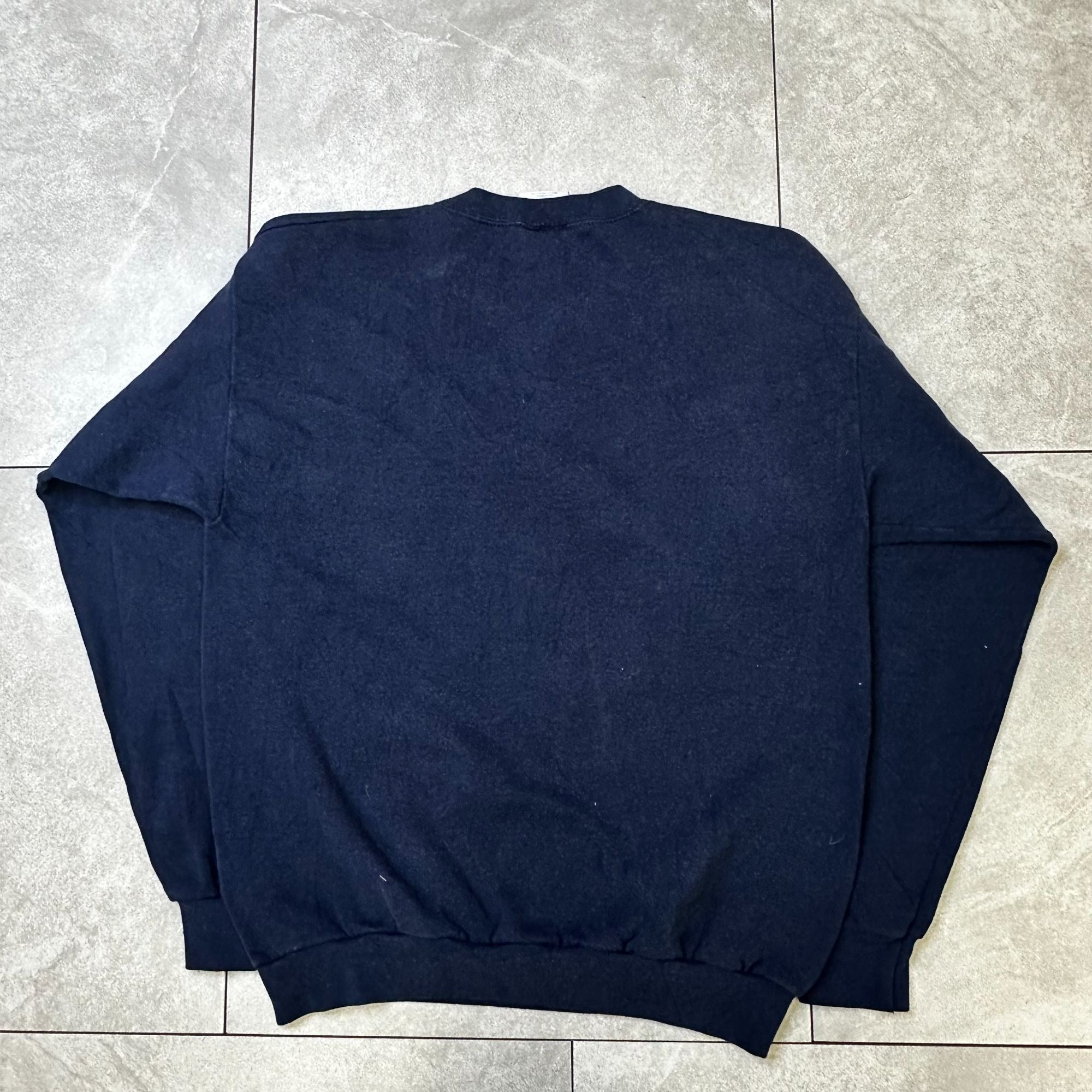 Georgetown University Navy Blue Crewneck Sweatshirt M Artisans Screen Printing Cotton Blend 1989 Logo