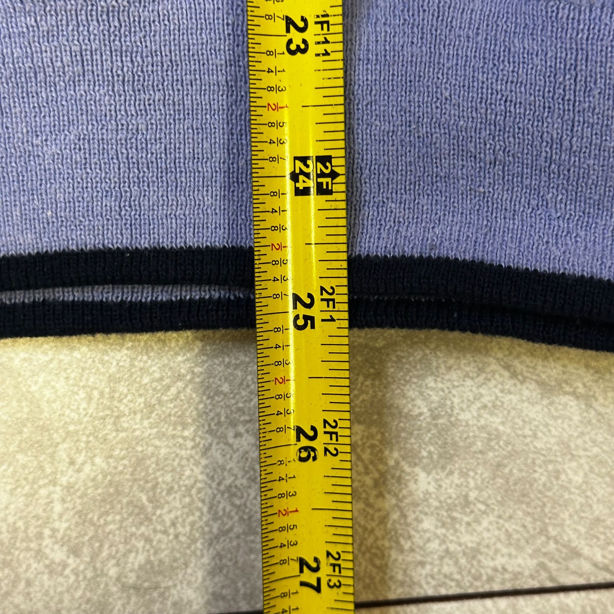 Vintage Winnie The Pooh & Piglet Sweatshirt Blue Pullover Size L 55% Polyester 45% Cotton