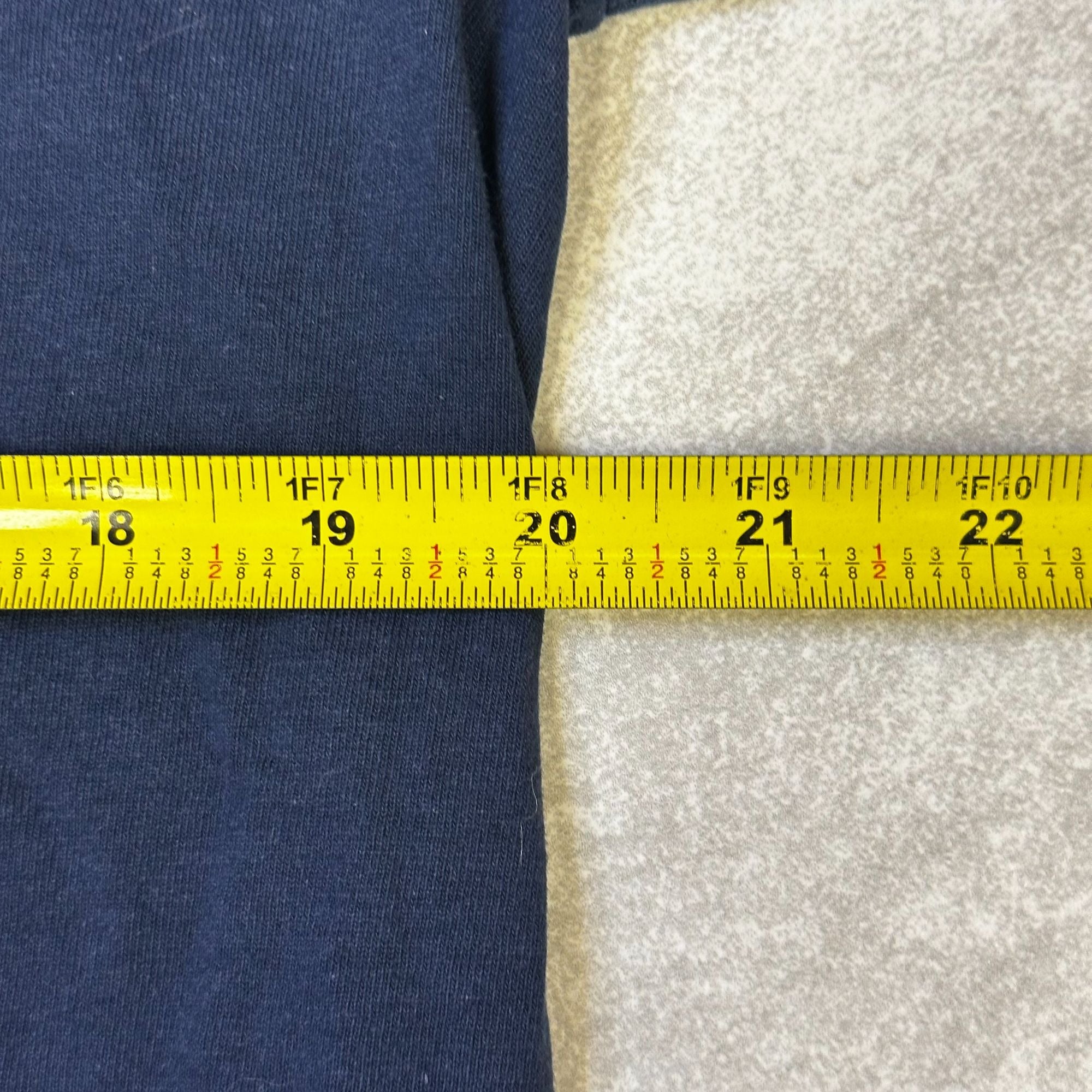 Russell Athletic NuBlend M Yankees Logo Navy Baseball T-Shirt