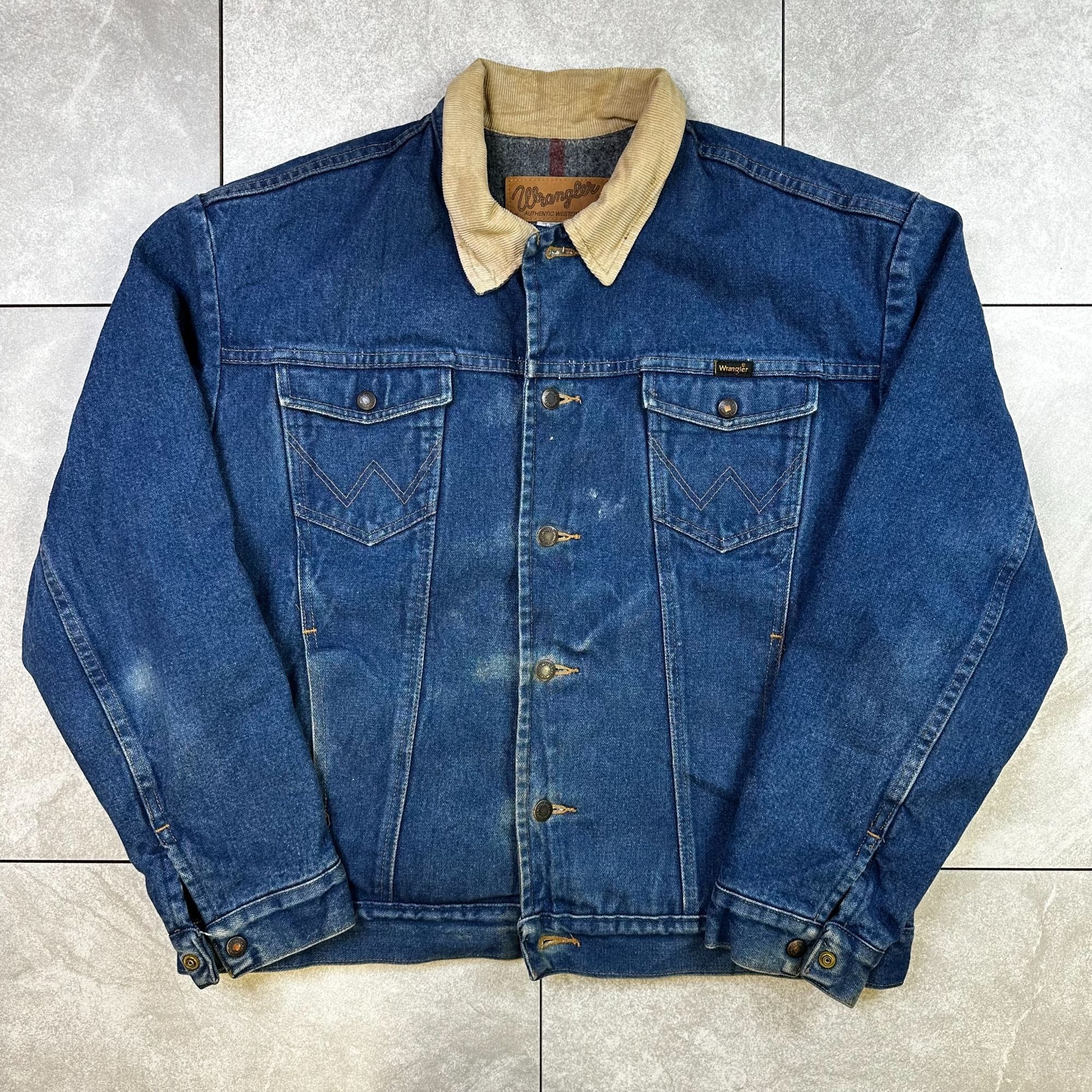 Wrangler Mens Authentic Western Denim Jacket With Corduroy Collar