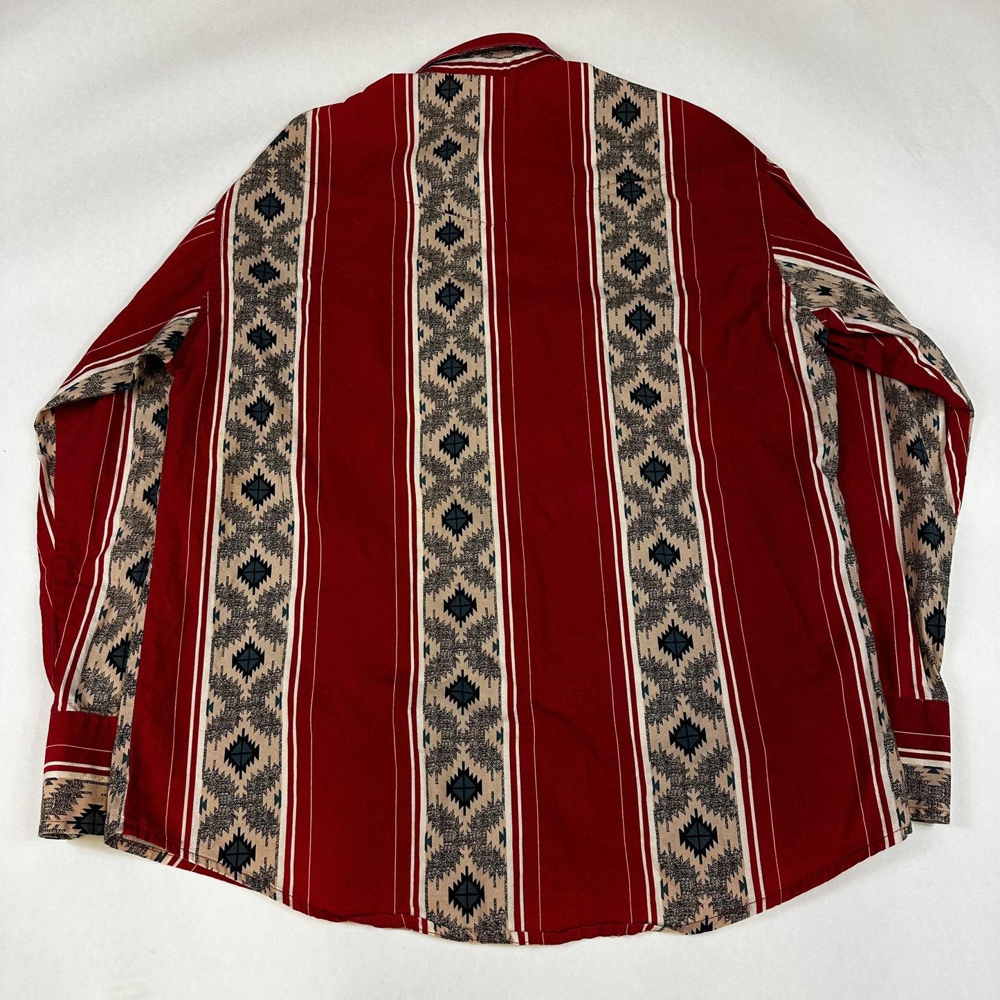 Wrangler Western Red Aztec Stripe Long Sleeve Button-Up Shirt L