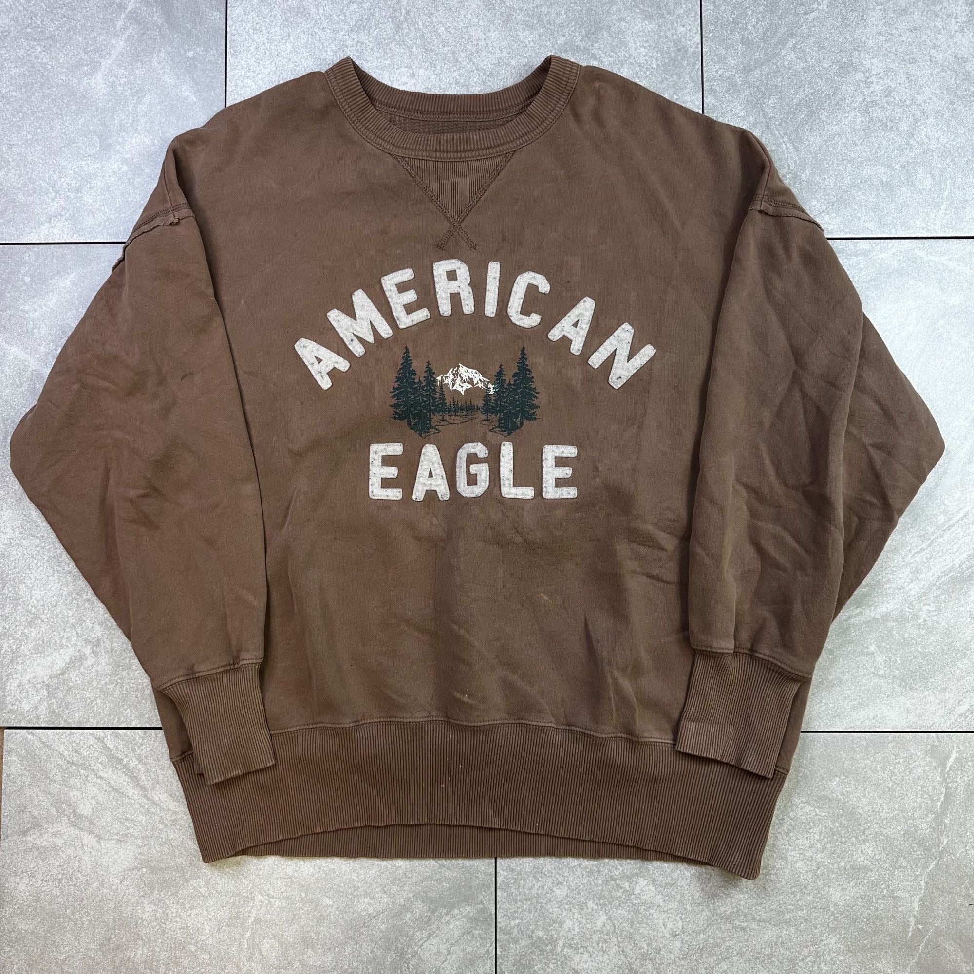 American Eagle Brown Crewneck Sweatshirt M/M Rustic Print Pullover Cotton Blend