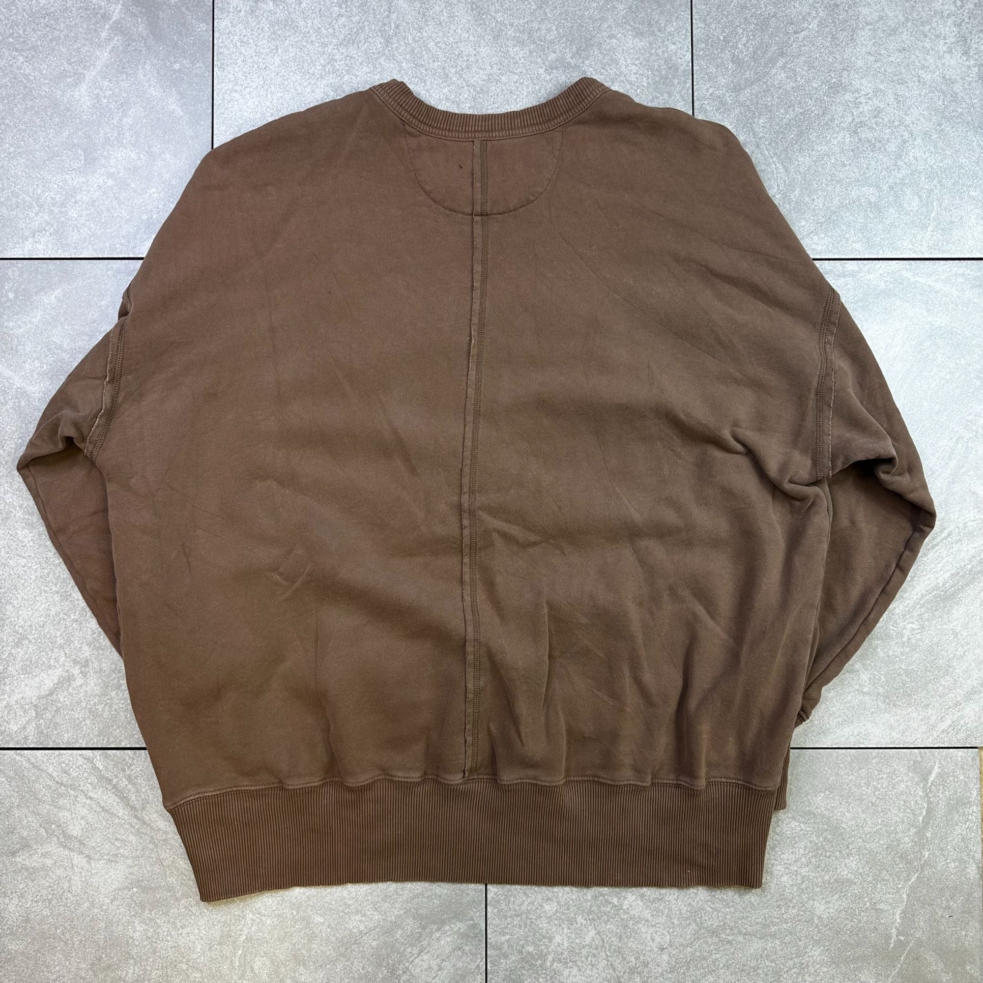 American Eagle Brown Crewneck Sweatshirt M/M Rustic Print Pullover Cotton Blend