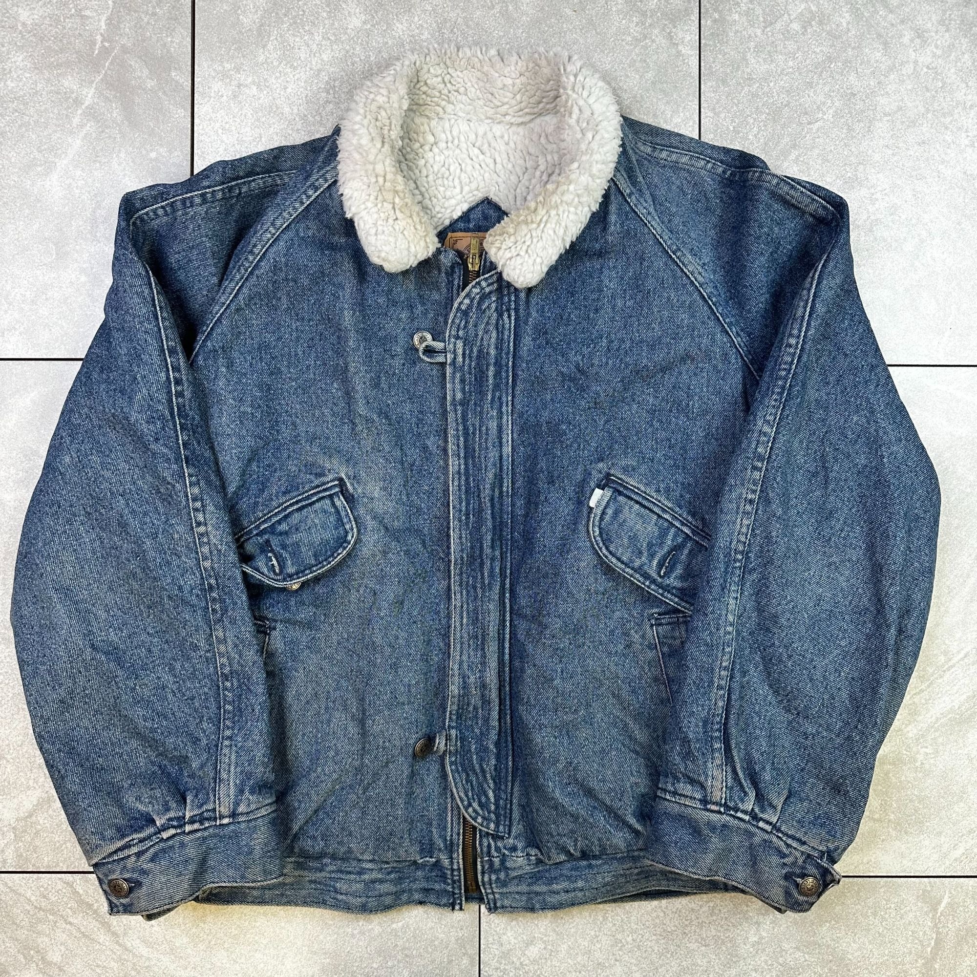 Levis Denim Sherpa Lined Jacket Large Button Front Warm Outerwear