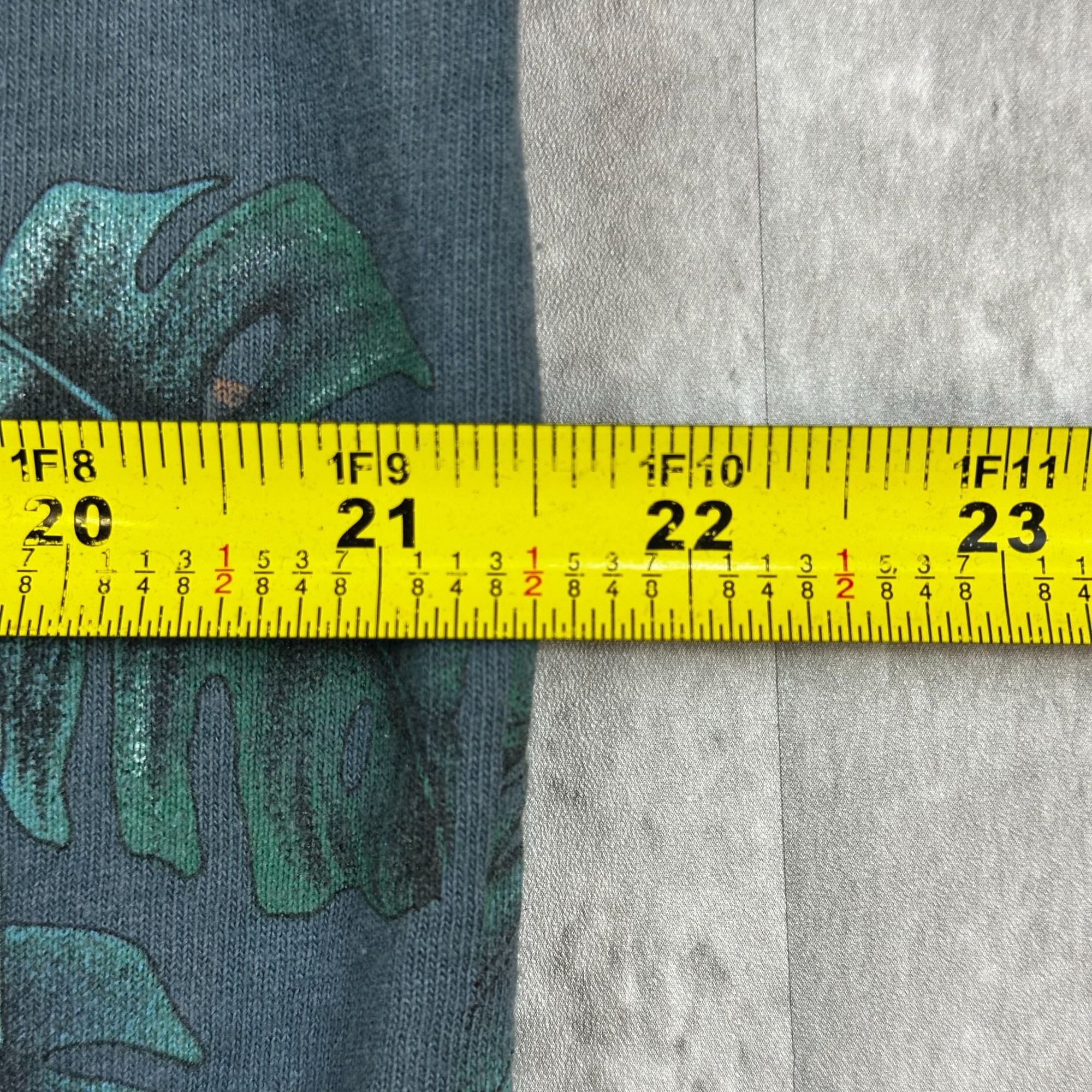 Vintage Habitat Wake To The Rainforest Graphic T-Shirt L 100% Cotton Blue Jungle Wildlife Print