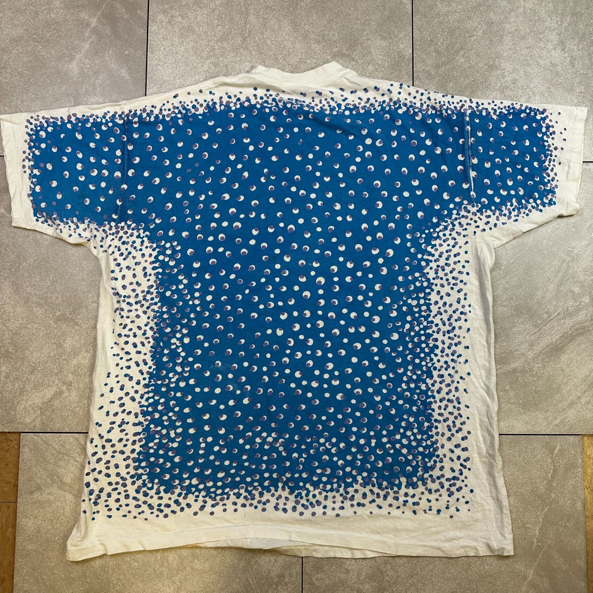 Vintage Freeze Clothing Colorful Ocean & Leaf Graphic T-Shirt