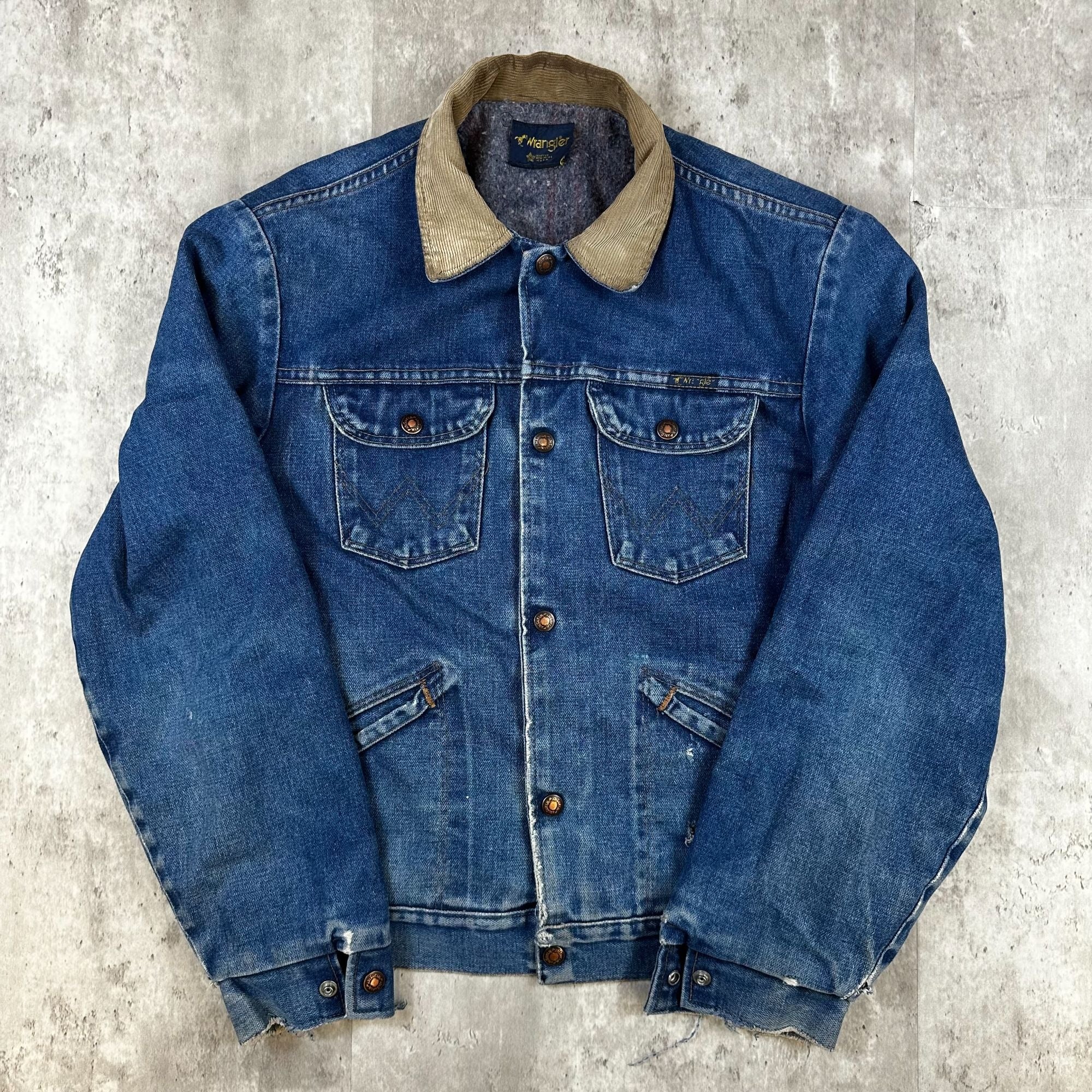 Vintage Wrangler Denim Jacket With Corduroy Collar Mens L Made In USA