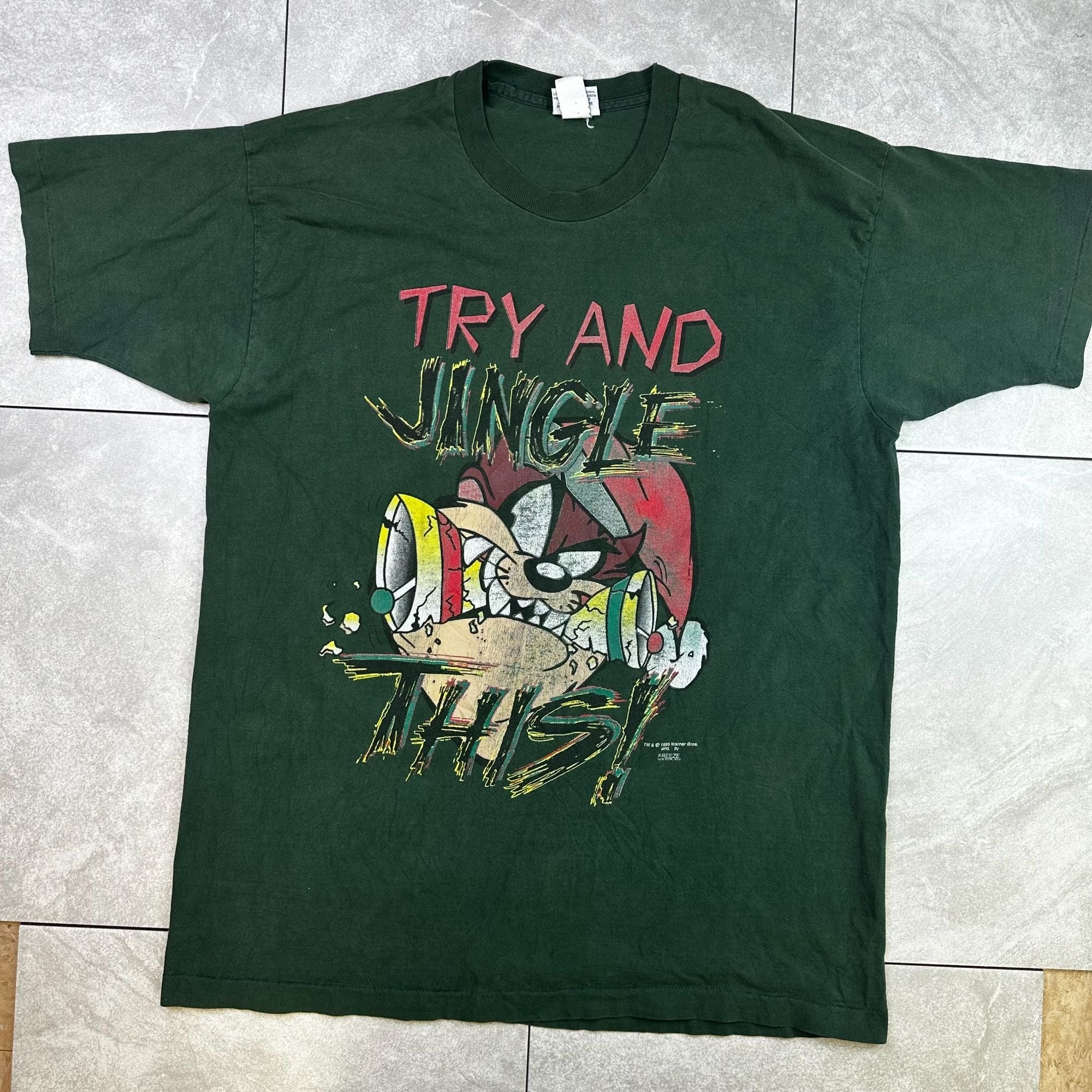 Vintage 1995 Looney Tunes Taz "Try And Jungle This!" T-Shirt XL Green Warner Bros