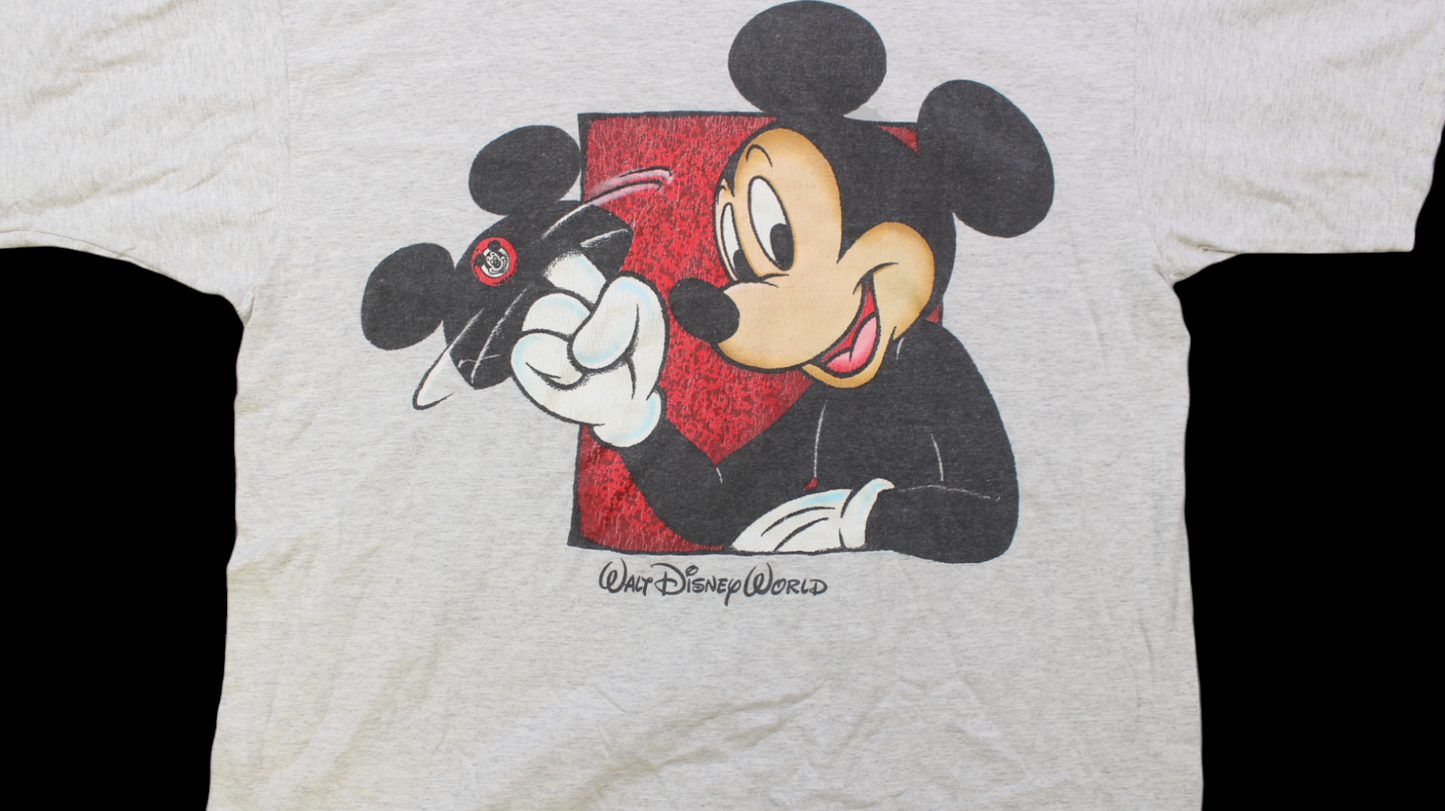 90's Mickey Mouse shirt