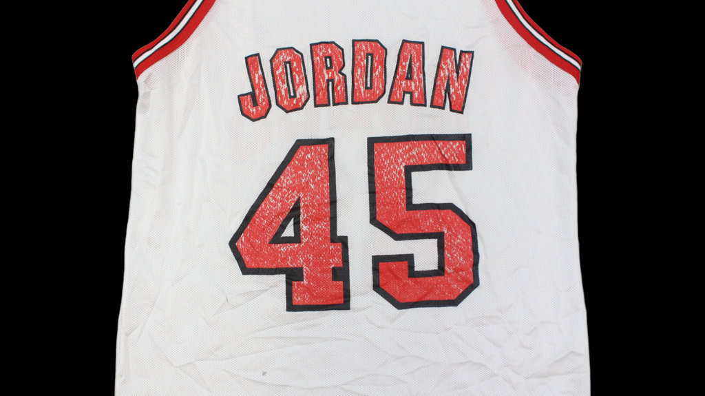 Michael Jordan Chicago Bulls Champion jersey