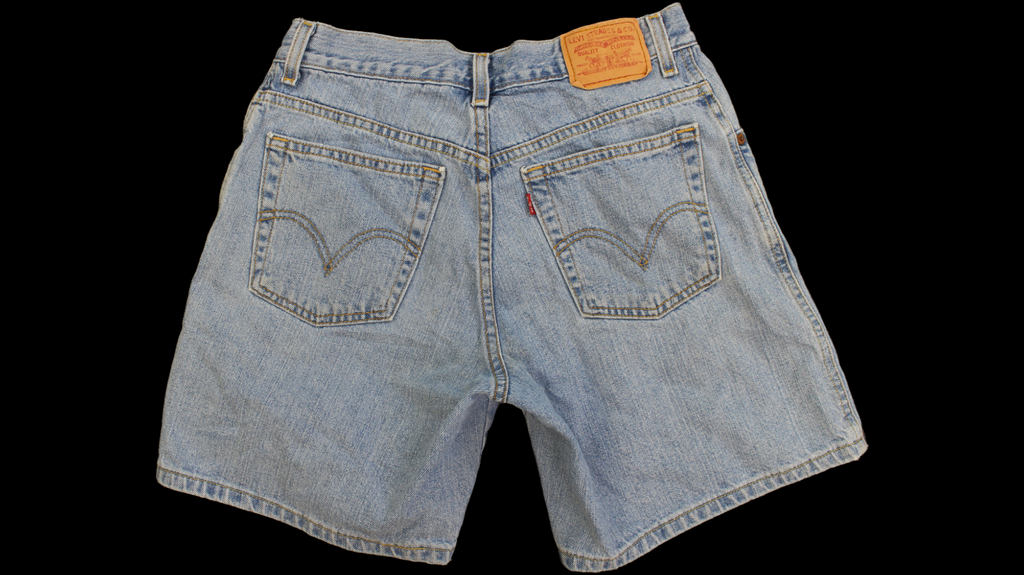 Levis 550 Denim shorts