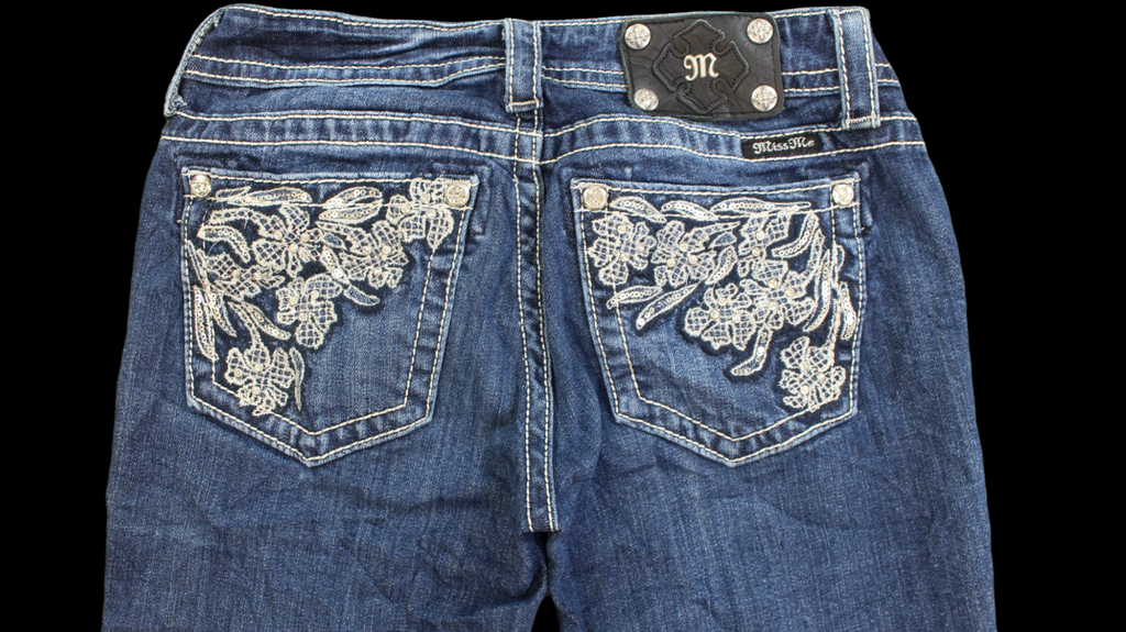 Miss Me Cuffed Capri Denim jeans