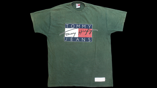 90's Tommy Hilfiger shirt