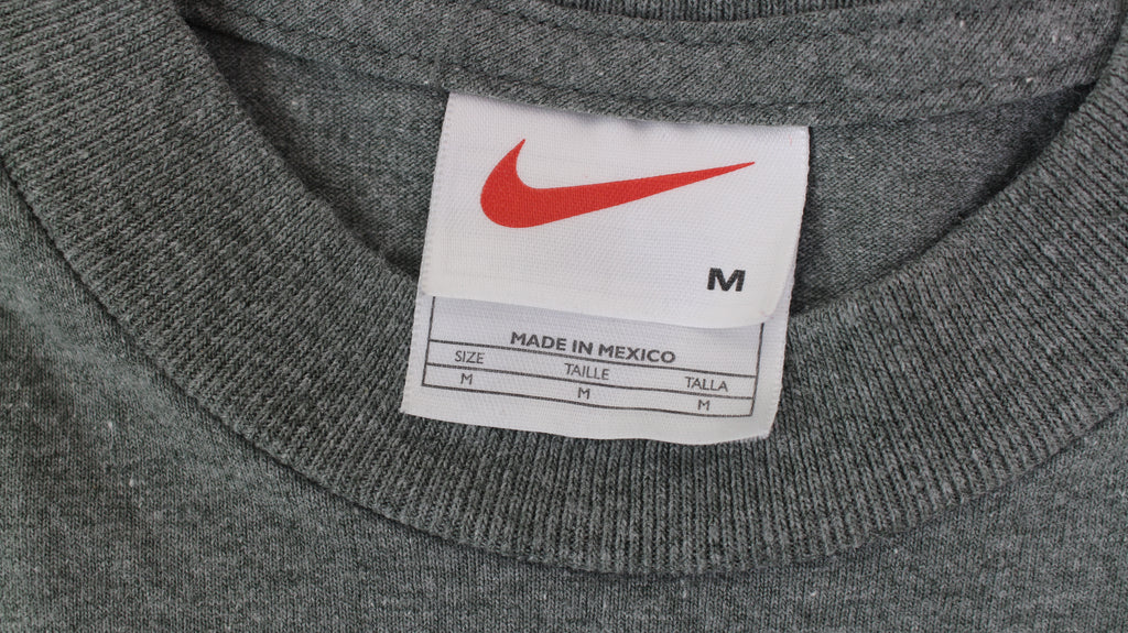 90's Nike Dark Green shirt