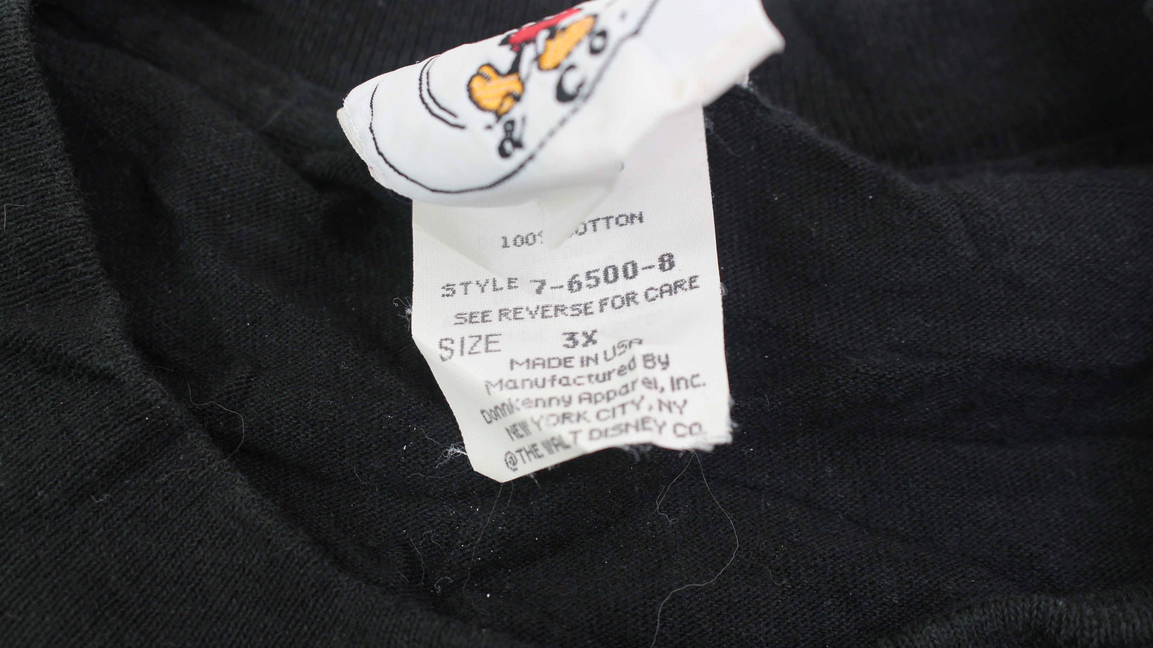 90's Mickey Mouse shirt