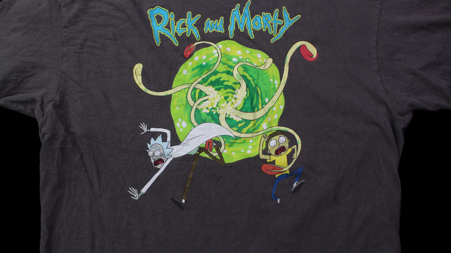 Rick & Morty shirt