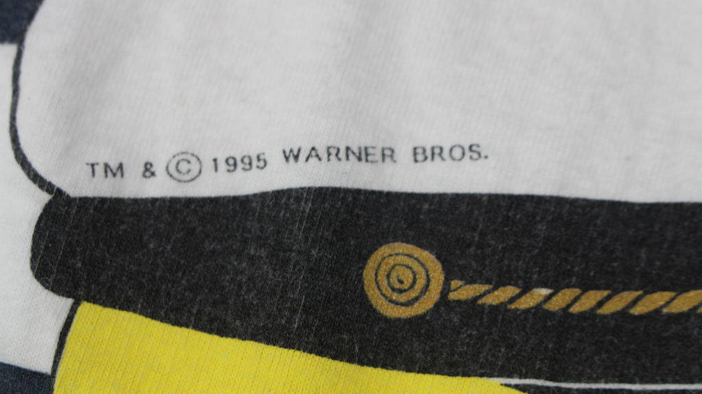 1995 Tweety Looney Tunes shirt