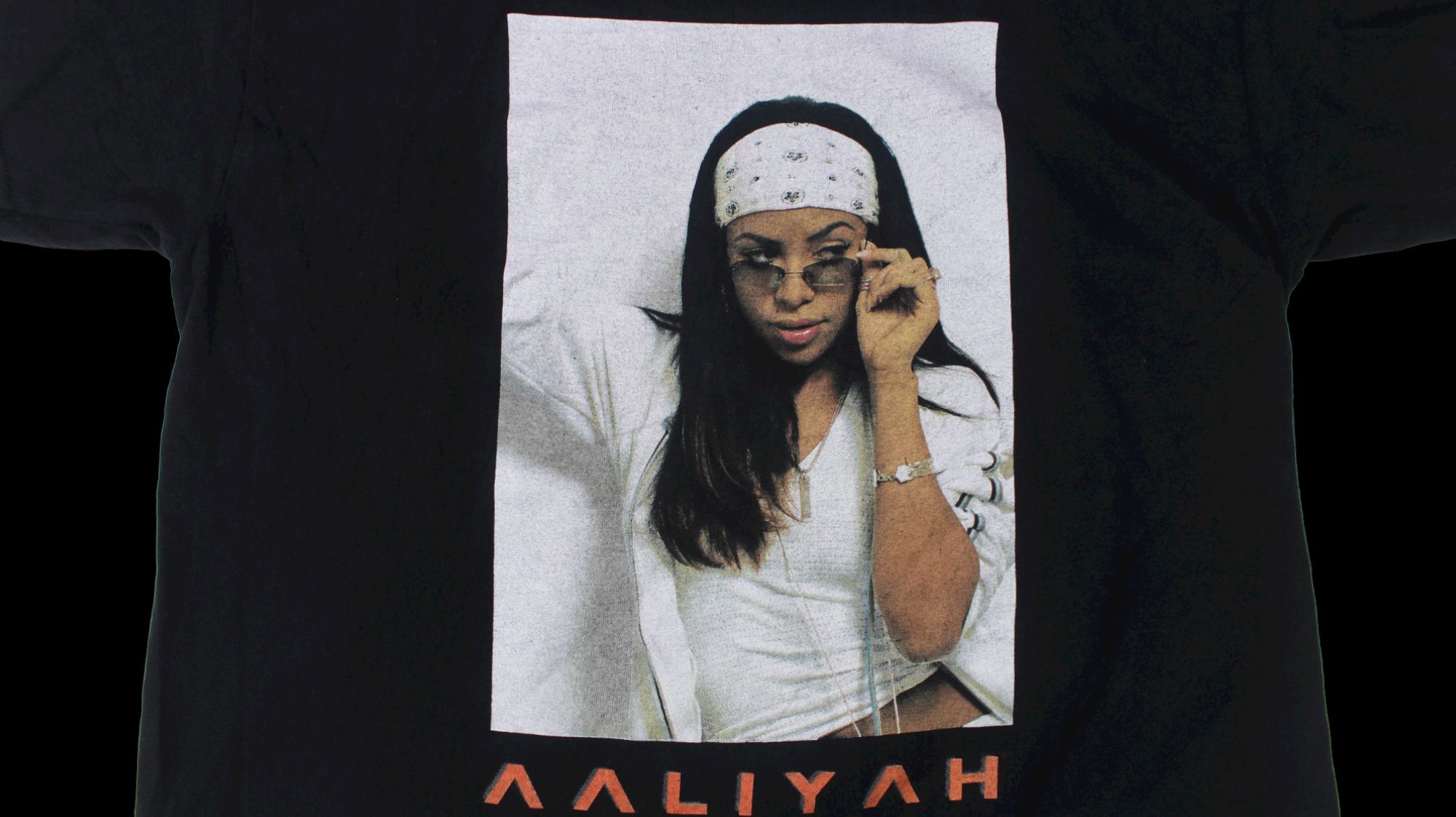 Y2K Aaliyah shirt