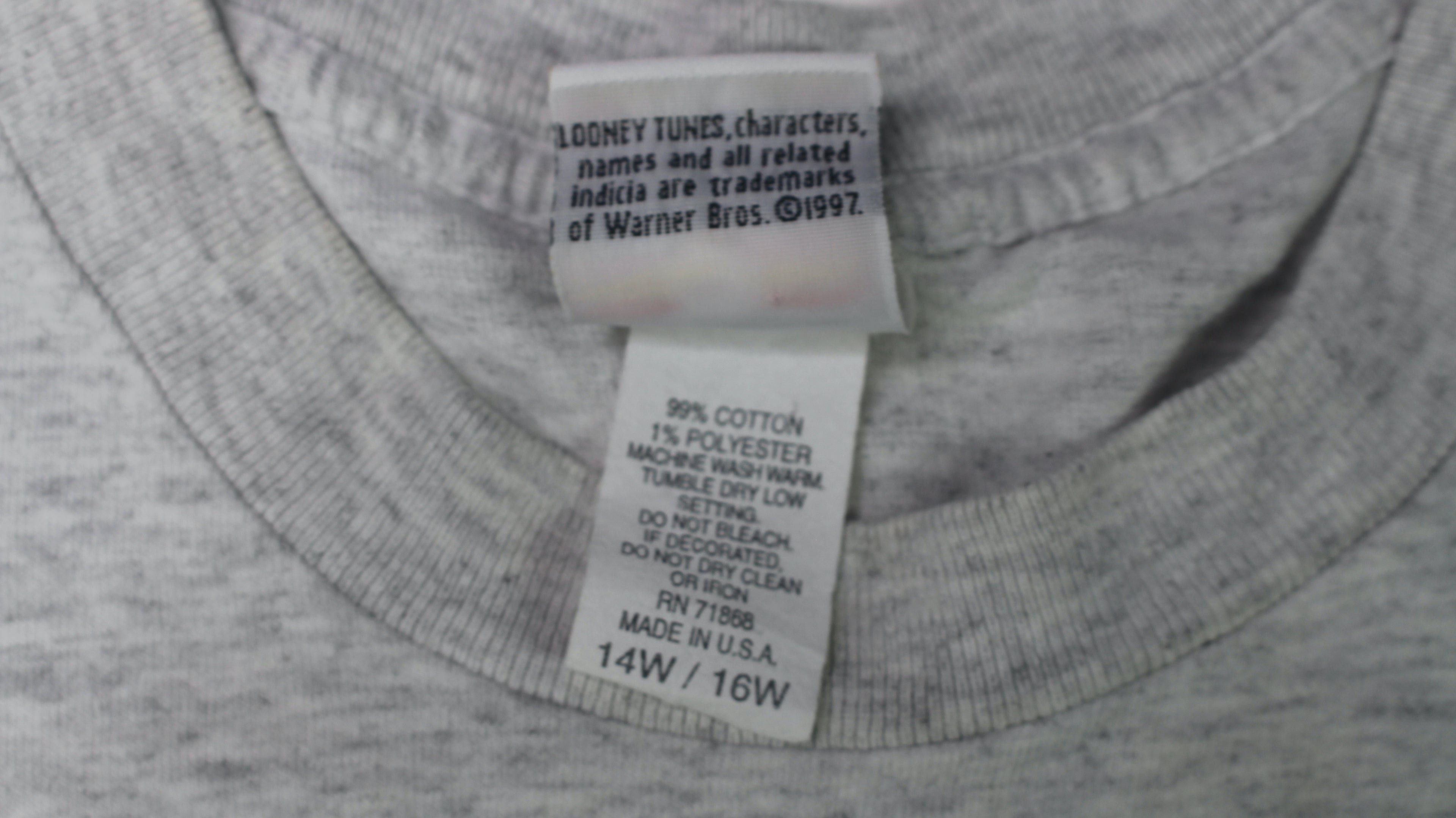 1992 Tweety "Get a Gwip" shirt