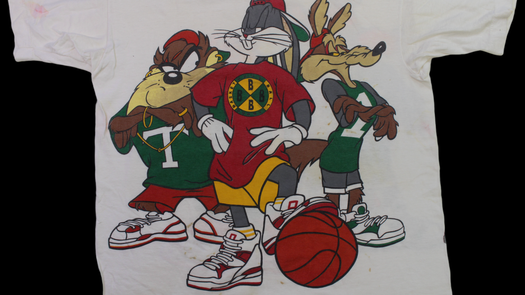 90's Bugs Bunny Basketball shirt