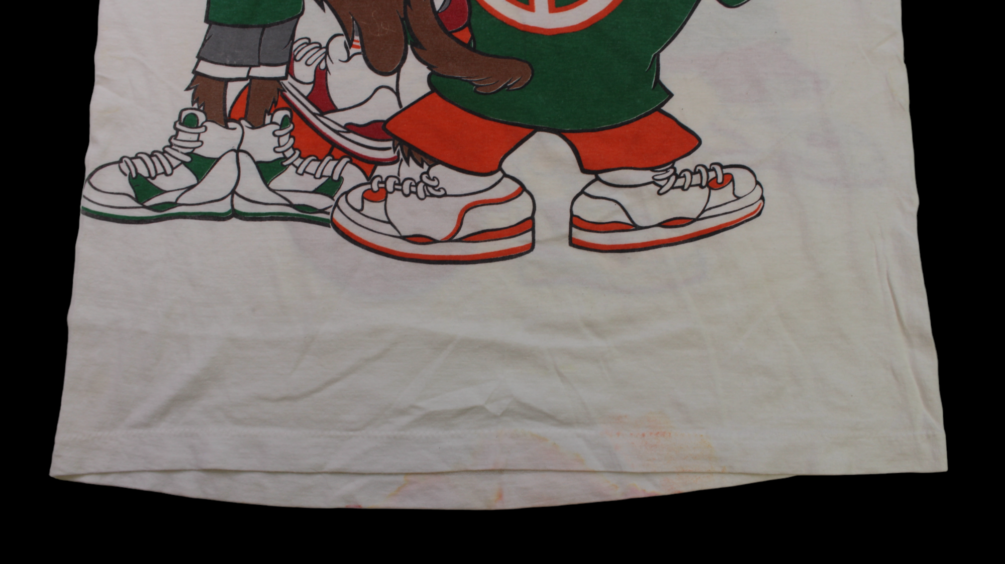 90's Bugs Bunny Basketball shirt